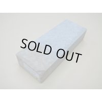 内曇砥　￥8000　D　