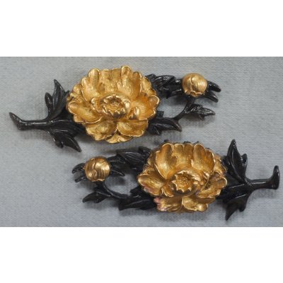 画像1: 銀製目貫　牡丹　赤銅