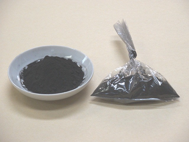 画像1: 磁鉄鉱 (1)